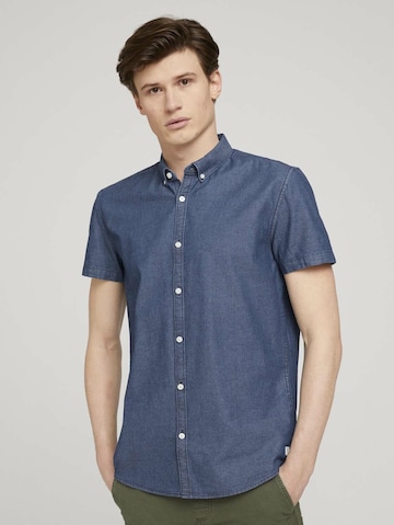 Fit confort Chemise TOM TAILOR DENIM en bleu : devant