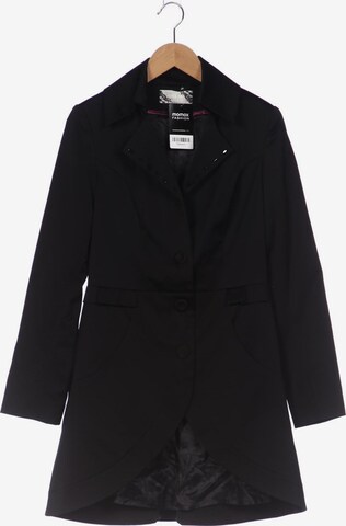 Nicowa Jacket & Coat in S in Black: front