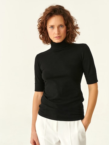 TATUUM Sweater in Black: front