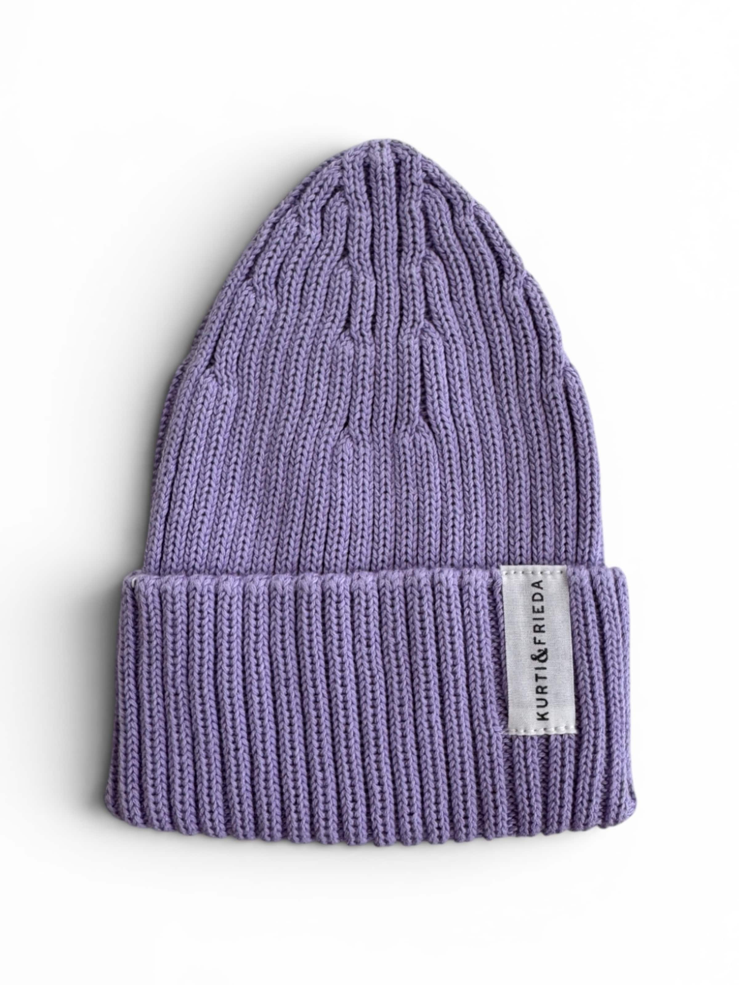 KURTI & FRIEDA Beanie 'Chunky Knit' in Purple: front