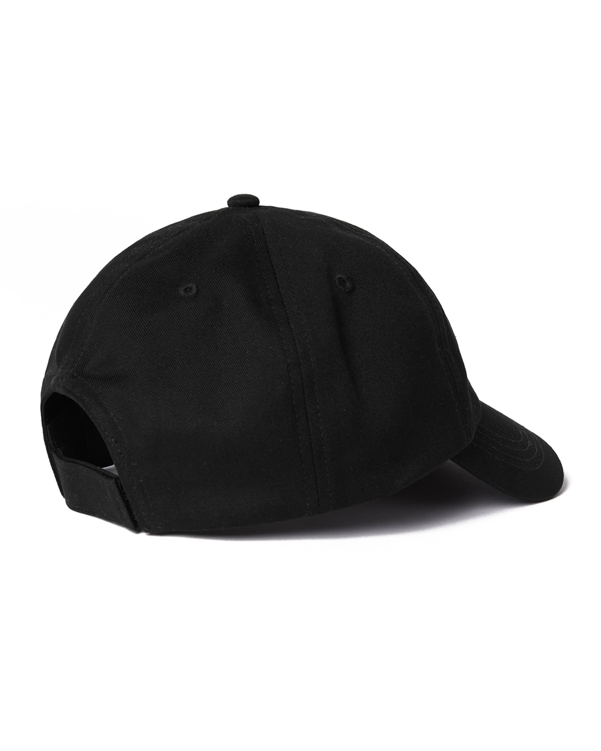 Lyle & Scott Cap in Black