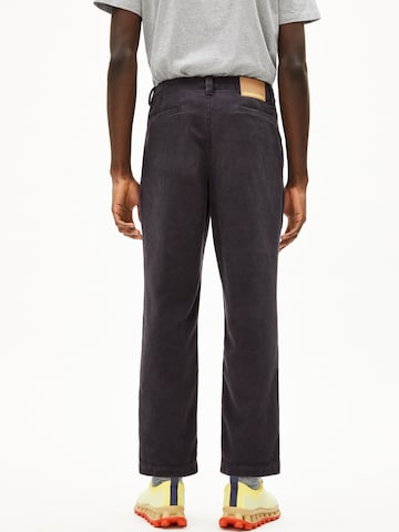 ARMEDANGELS Regular Hose 'ARAANIO' in Grau