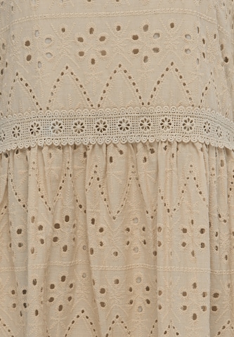 Usha Jurk in Beige