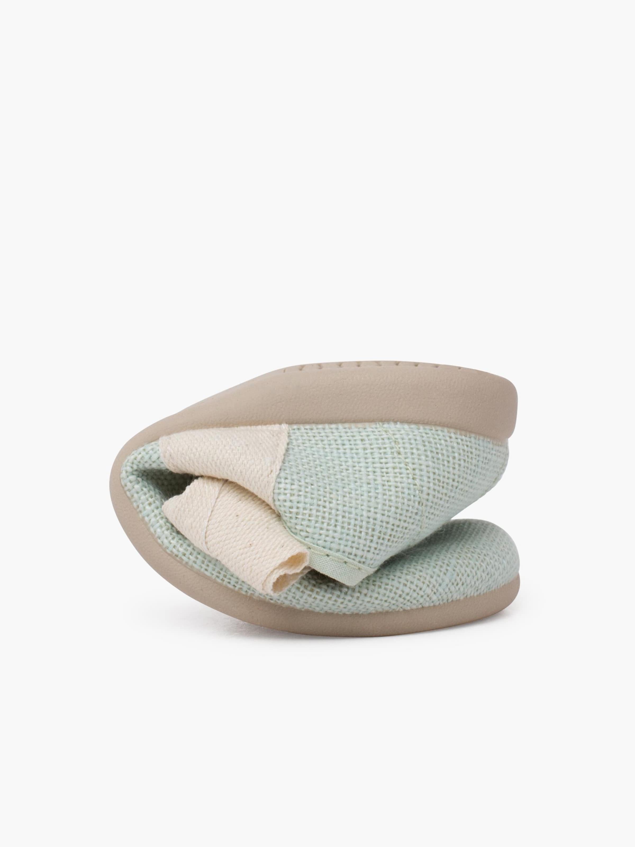 Pisamonas Ballet Flats in Green