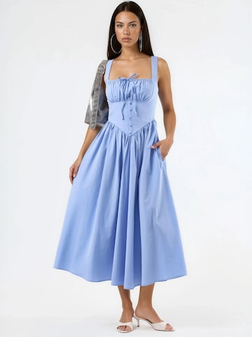 Busem Kleid in Blau