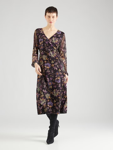 Robe Wallis en noir : devant