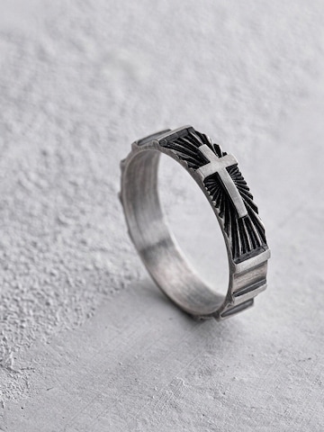 REYTEL Ring 'BELIEVER'‌‌‌‌‌‌‌‌ in Silber: Vorderseite