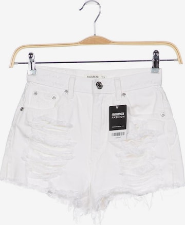 Pull&Bear Shorts in XS in White: front
