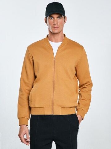 BIG STAR Sweatvest 'WLADORB' in Bruin: voorkant