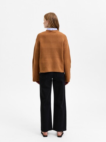 SELECTED FEMME Pullover 'FRY' in Braun