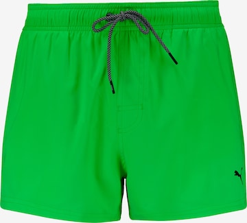 PUMA Regular Badeshorts in Grün: predná strana