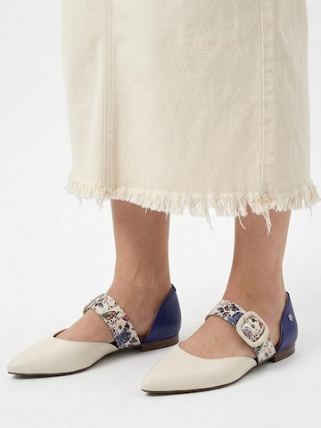 Maciejka Slingback Pumps 'K7438-05/00-1' in Beige