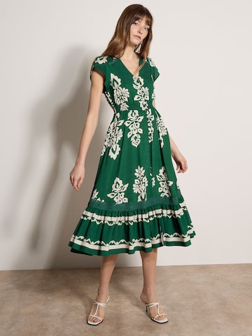Apricot Dress ' ' in Green: front