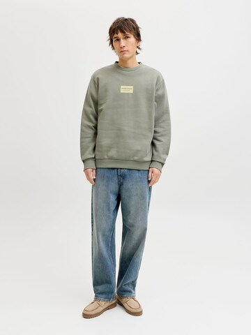JACK & JONES Sweatshirt i grøn