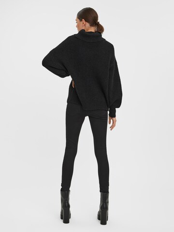 VERO MODA Sweater 'JULIE' in Black