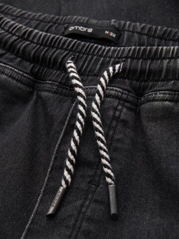 Ombre Regular Pants in Black