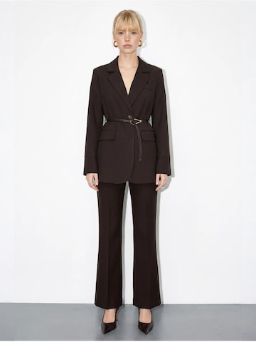 Blazer Bianco Lucci en marron