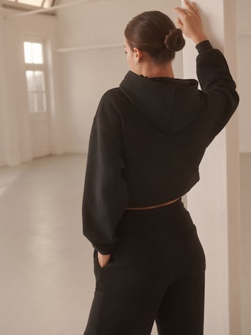 Next Sweatshirt in Black