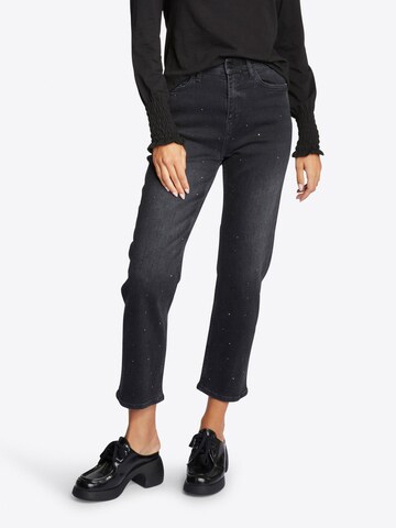 Rich & Royal Regular Jeans in Black: front