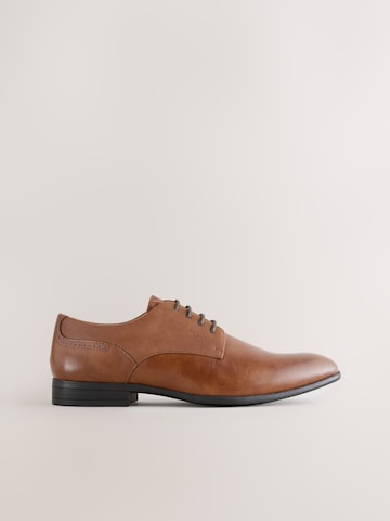 Chaussure à lacets Next en marron