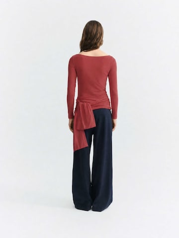 Thinking MU Shirt 'Giulia' in Rot: Rückseite