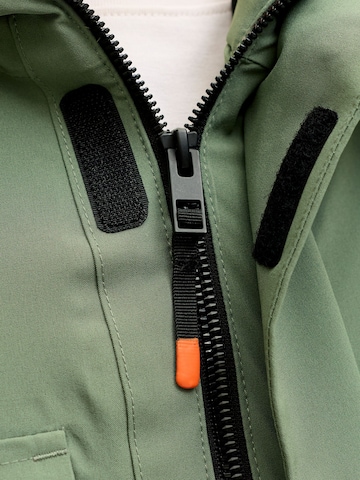 JACK & JONES - Chaqueta de montaña 'JJSKI AW25' en verde