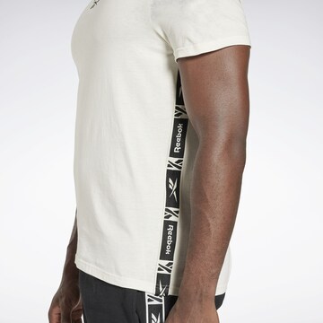 T-Shirt fonctionnel Reebok en blanc