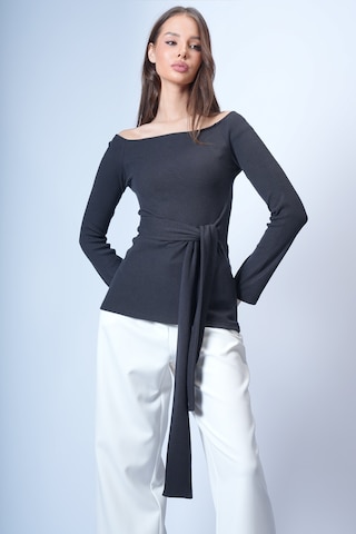Trend Alaçatı Stili - Camiseta en negro