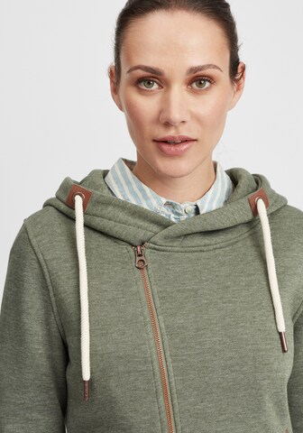 Oxmo Kapuzensweatjacke 'Vicky' in Grün