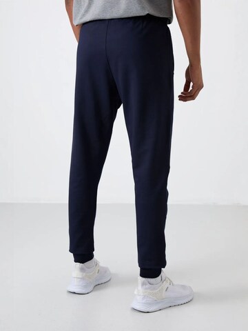 regular Pantaloni sportivi di Tommy Life in blu