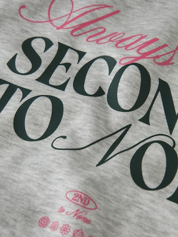 NAME IT - Sudadera 'Oda' en gris