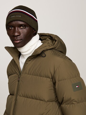 TOMMY HILFIGER Beanie in Green: front