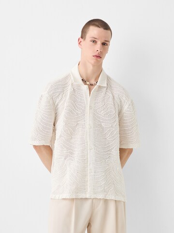 Bershka Comfort fit Ing - bézs: elől