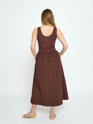 minus - Vestido 'MSMari Midi' en marrón