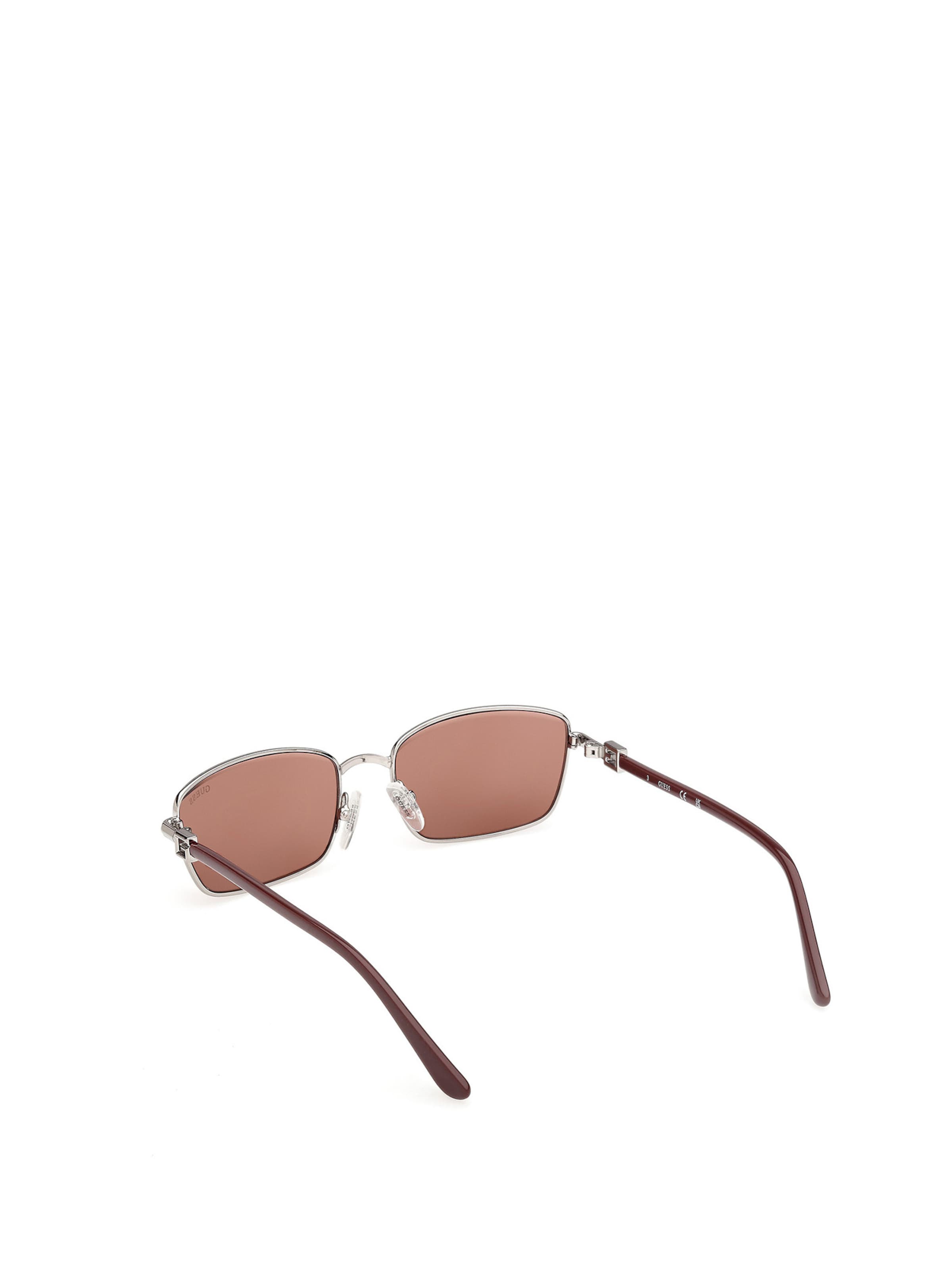 GUESS Zonnebril in Bruin