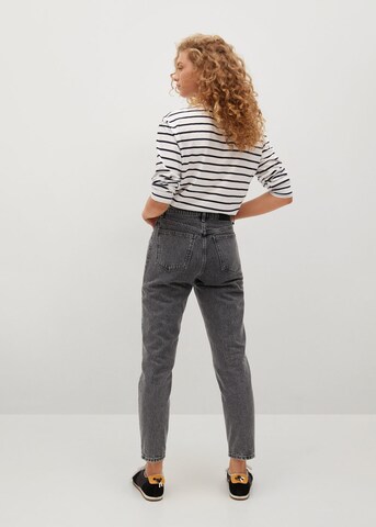 MANGO Regular Mom Jeans in Grau