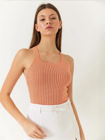 Bianco Lucci Top in Orange