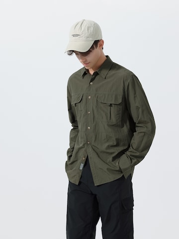 Youthup Regular fit Button Up Shirt in Green