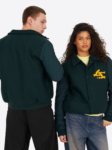 Giacca di mezza stagione 'Varsity' di Legacy Studios in verde