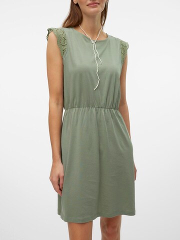 Abito di VERO MODA in verde