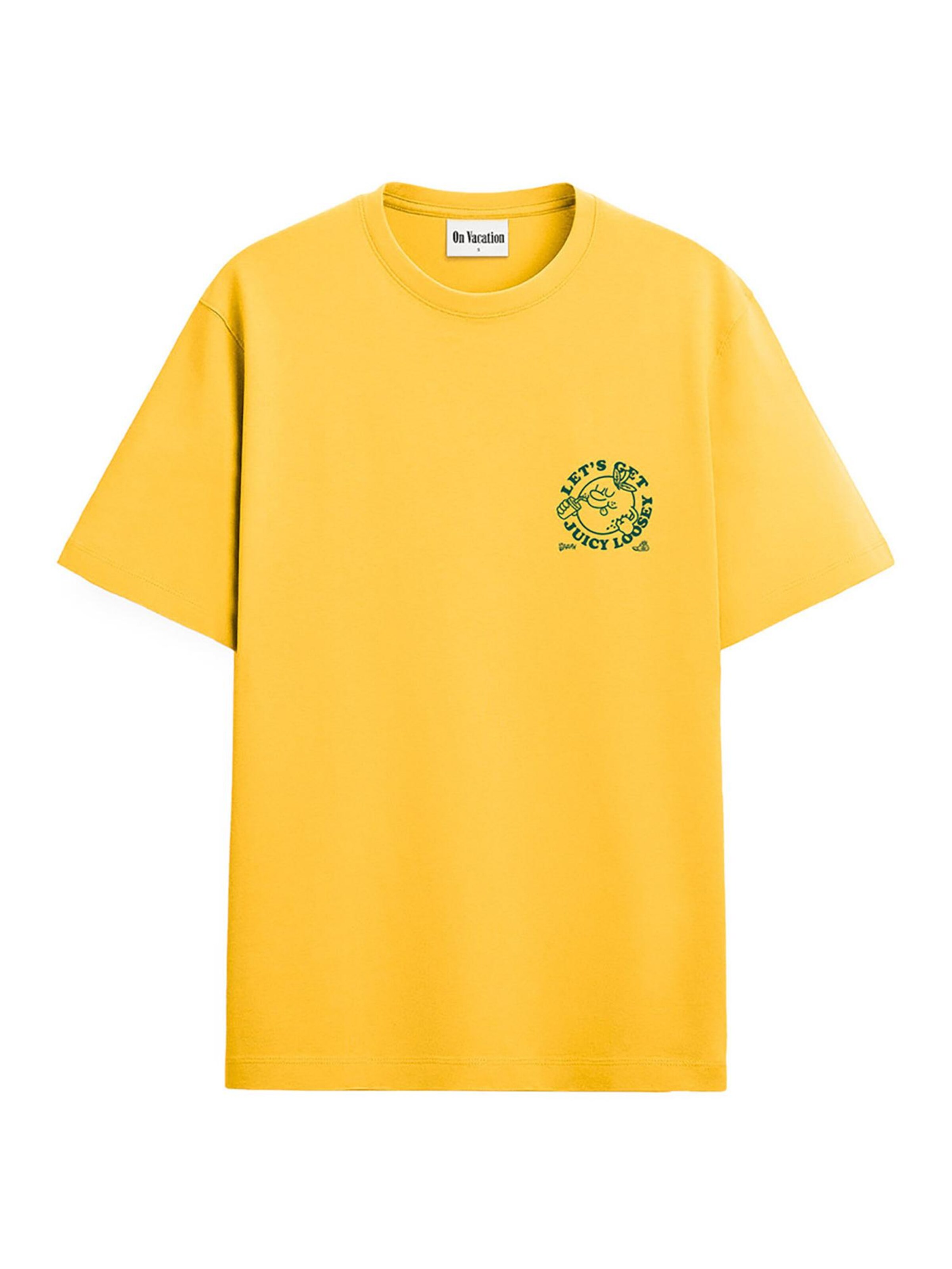 On Vacation Shirt 'Juicy Loosey' in Yellow: front