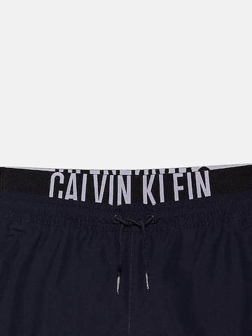 Shorts de bain 'CALVIN KLEIN MEDIUM DRAWSTRING Costumi da bagno' Calvin Klein Kids en bleu