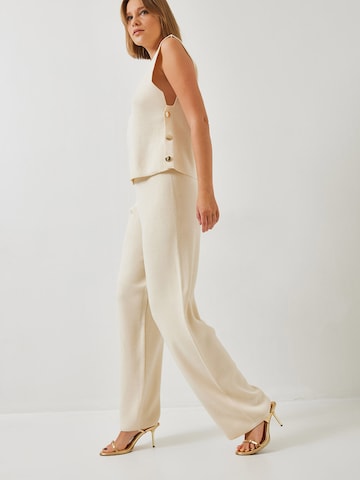 Bianco Lucci Nohavicový kostým - Béžová