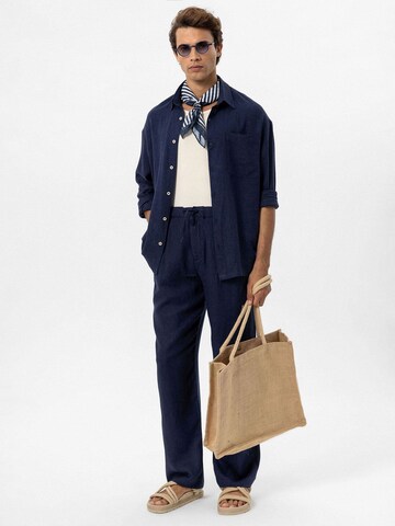 Antioch Regular Pleat-Front Pants 'Gregorio' in Blue