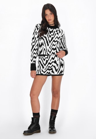 myMo ROCKS - Falda en negro: frente