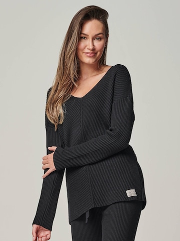 YOU LOOK PERFECT Sweater 'BLOSSOM' in Black: front