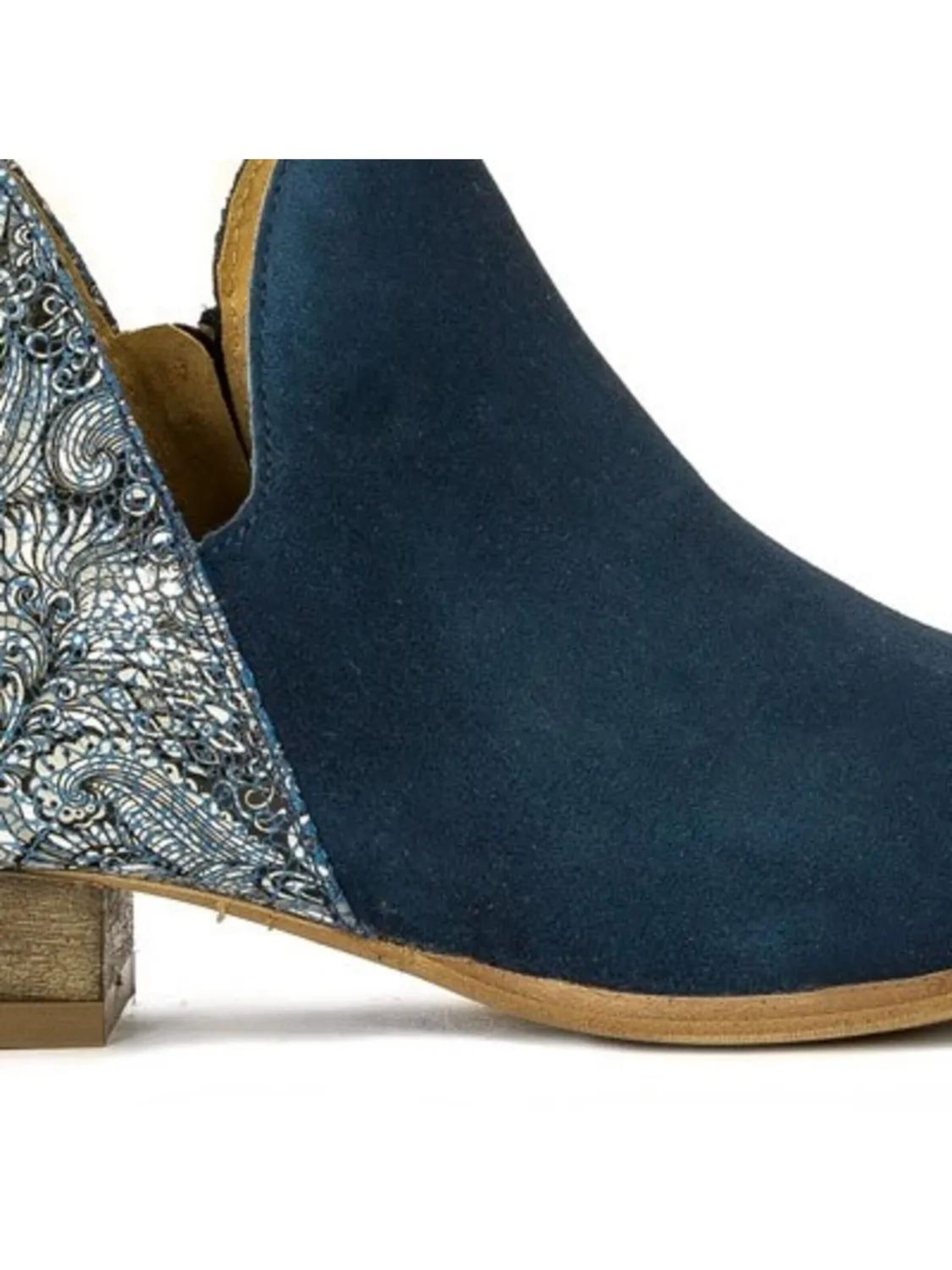 Maciejka Ankle Boots in Yellow