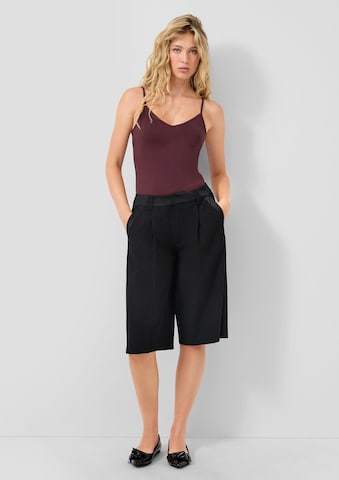 Wide Leg Pantalon à plis QS en noir : devant