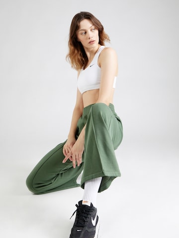 regular Pantaloni sportivi 'GREENWICH' di DKNY Performance in verde