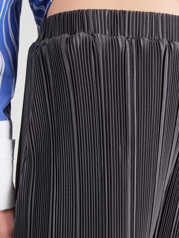 ABOUT YOU Широкий Штаны 'Philine' в Серый